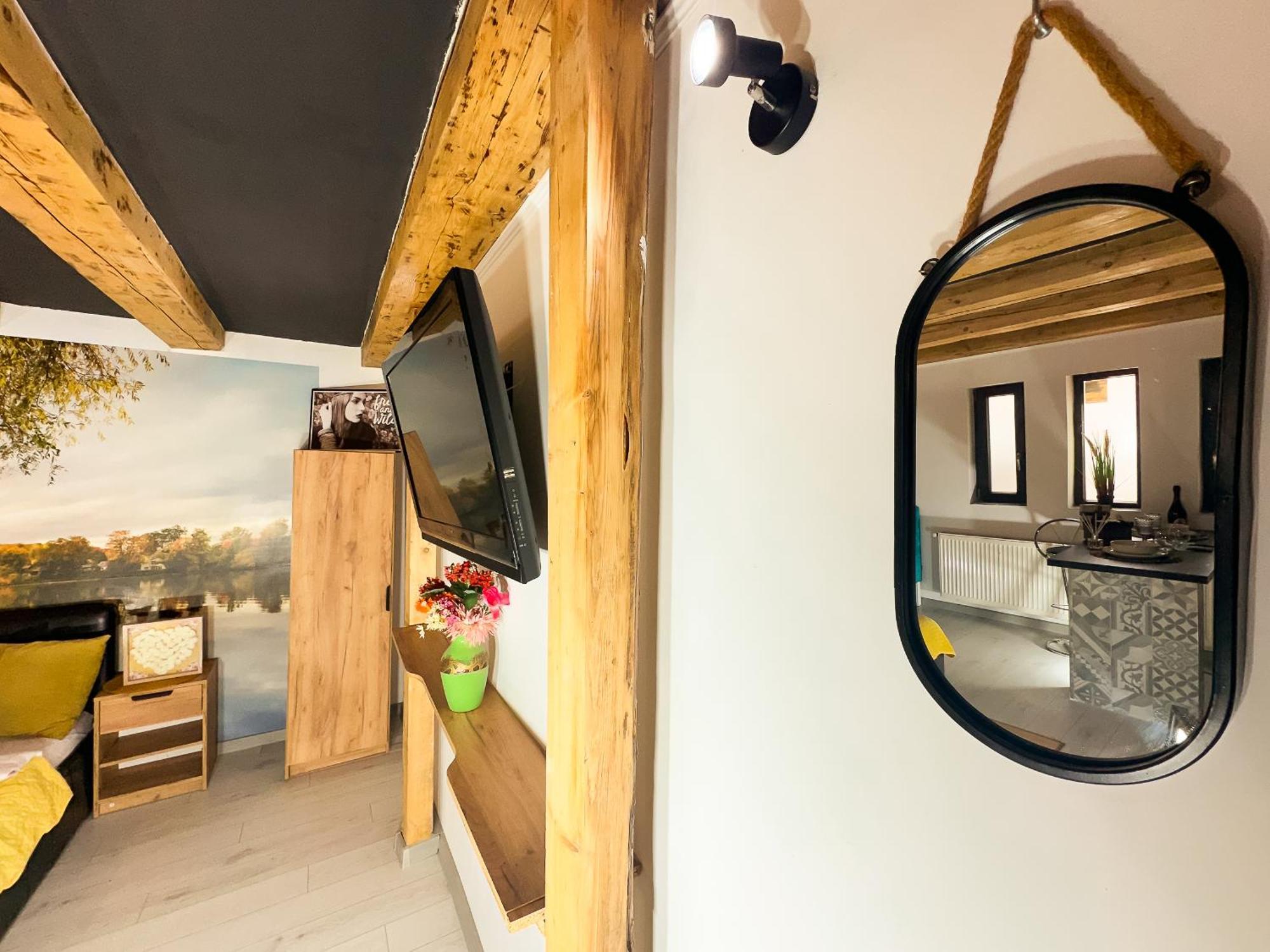 كرايوفا Venus Central Lux Studio المظهر الخارجي الصورة