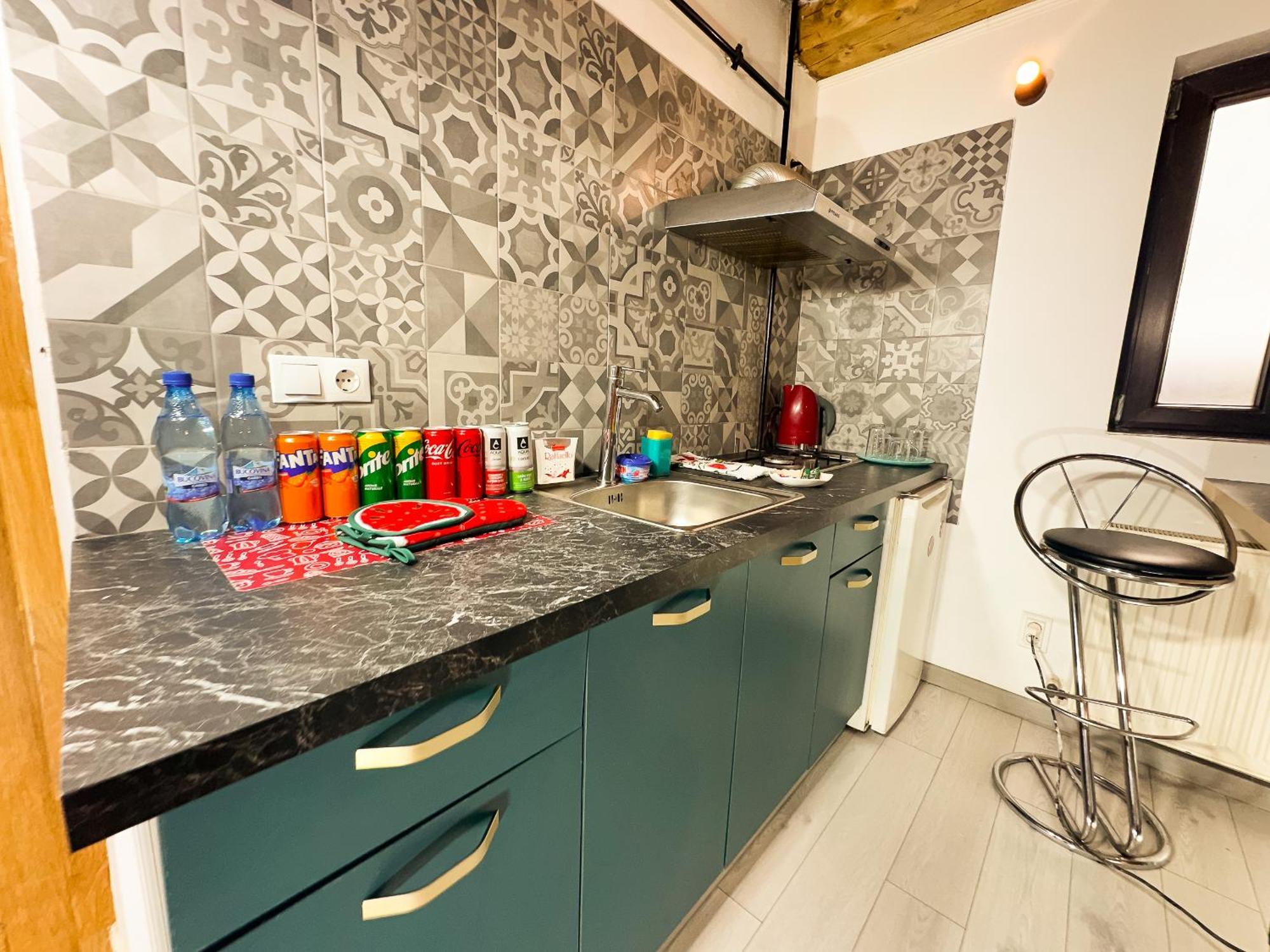 كرايوفا Venus Central Lux Studio المظهر الخارجي الصورة