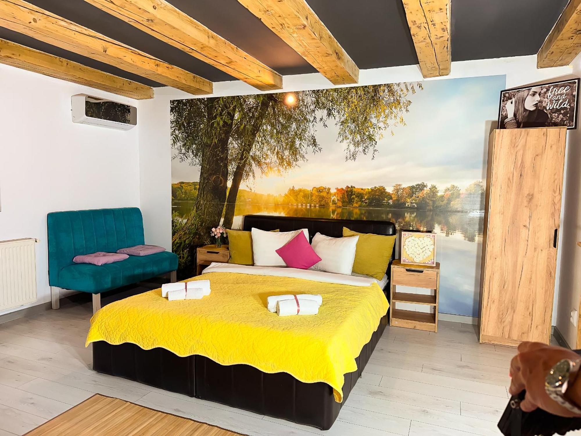 كرايوفا Venus Central Lux Studio المظهر الخارجي الصورة
